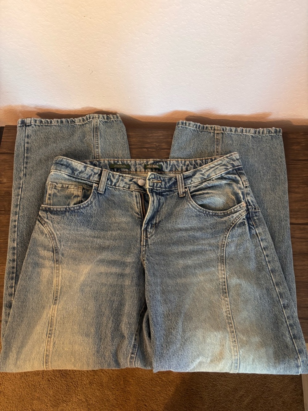 Mid rise barrel jeans size 10